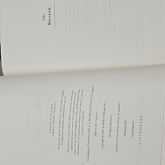 Book Bundle - John Grisham Novels - Picture 9 of 12